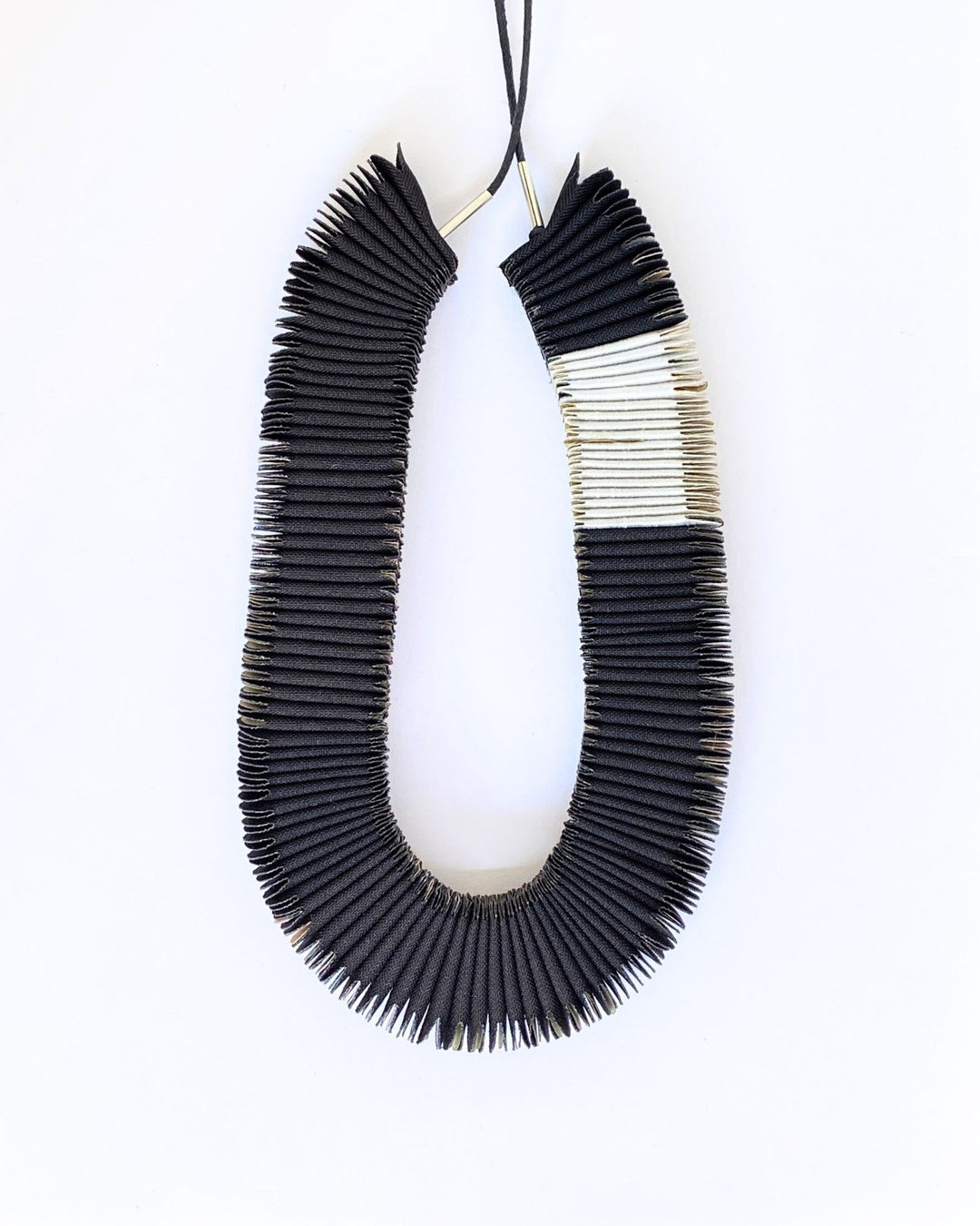 COLLAR, TEXTIL cromático
