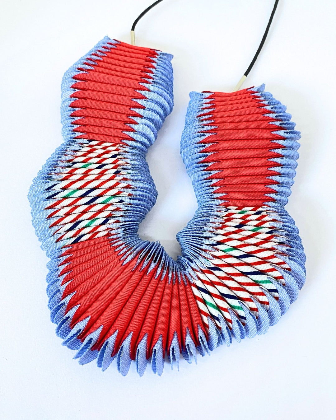 COLLAR Textil, Serpentine
