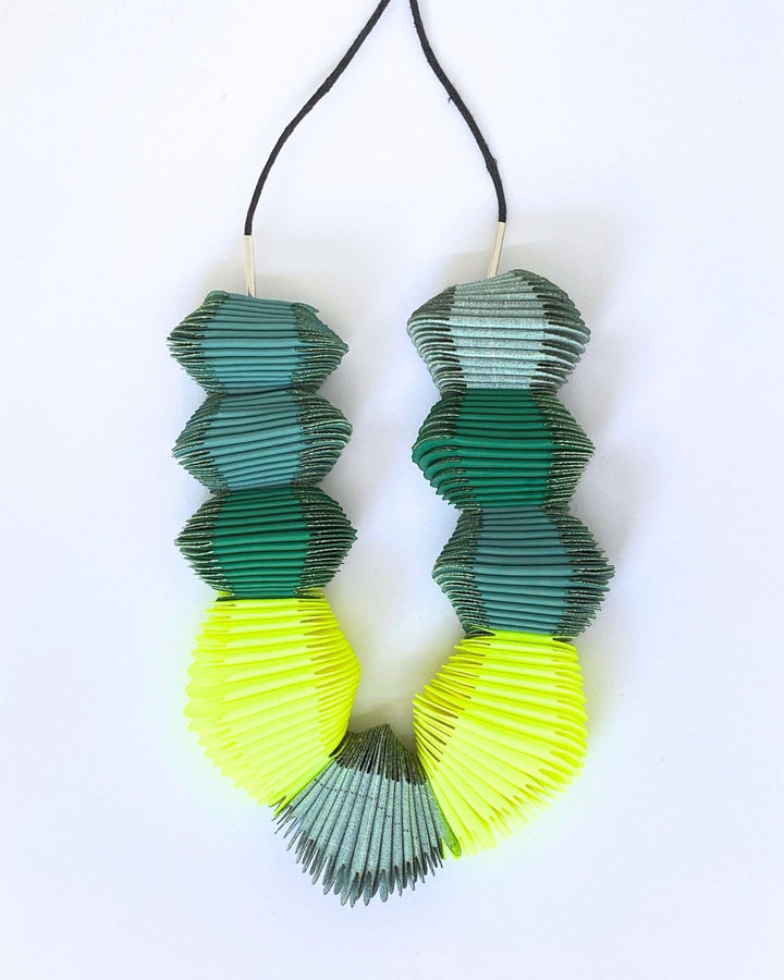 COLLAR Textil, Serpentine