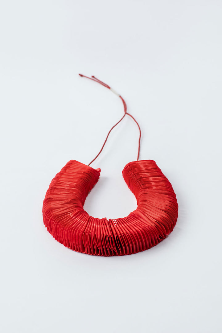 Collar Textil Pliegue