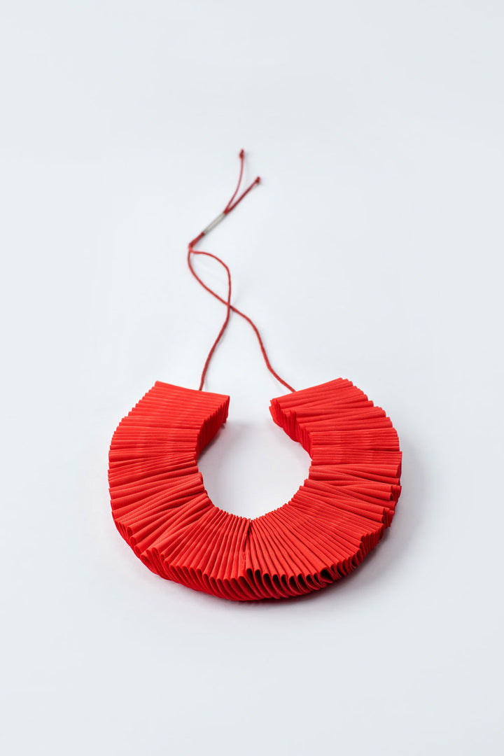 Collar Textil Pliegue