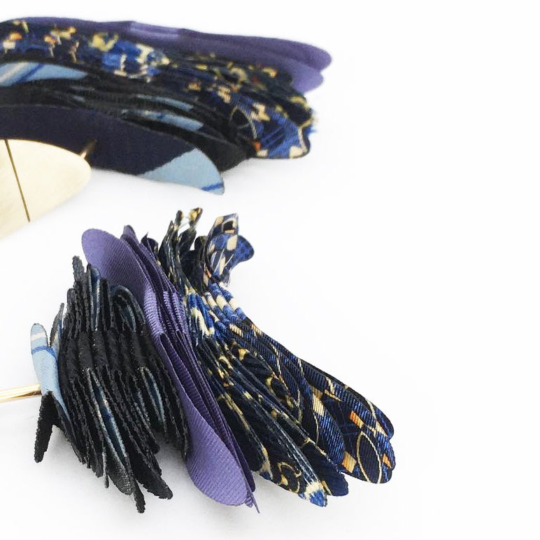 AROS PLUMA GUACAMAYO AZUL